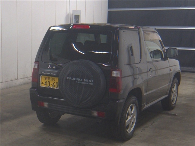 MITSUBISHI PAJERO MINI