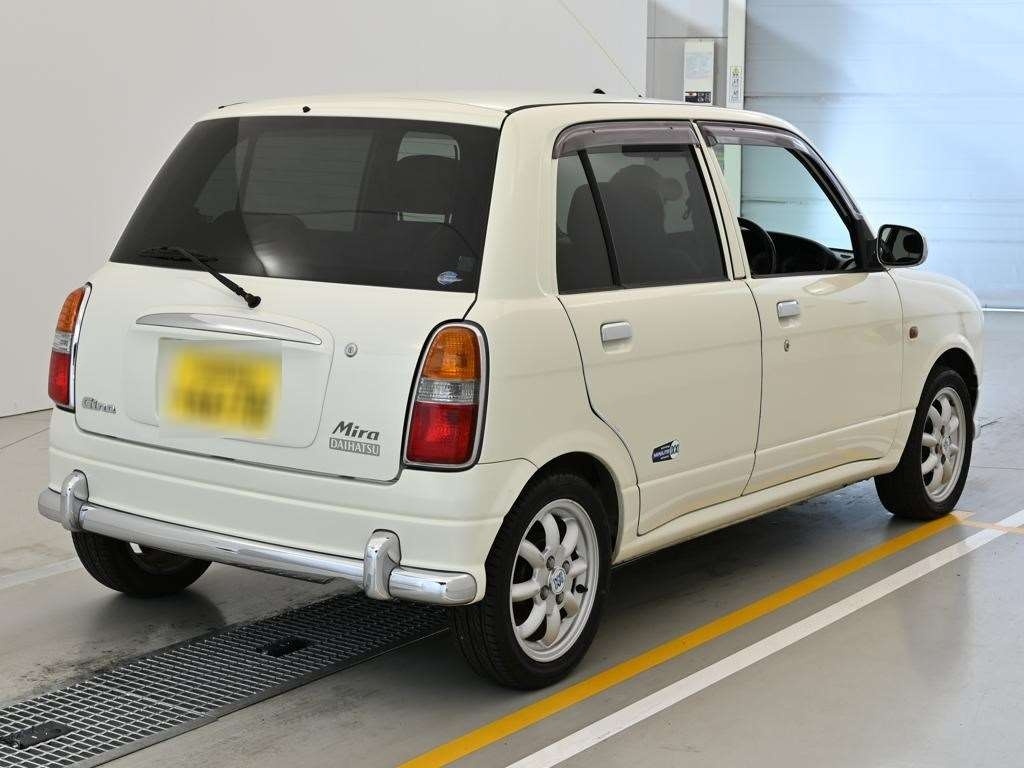 DAIHATSU MIRA GINO