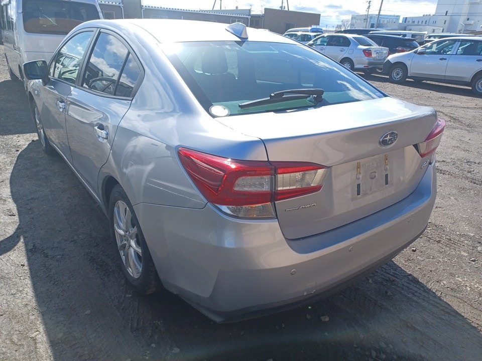 SUBARU IMPREZA