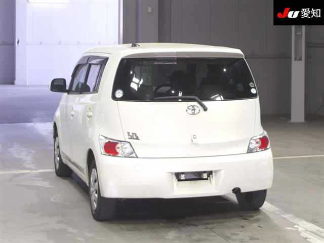 TOYOTA BB