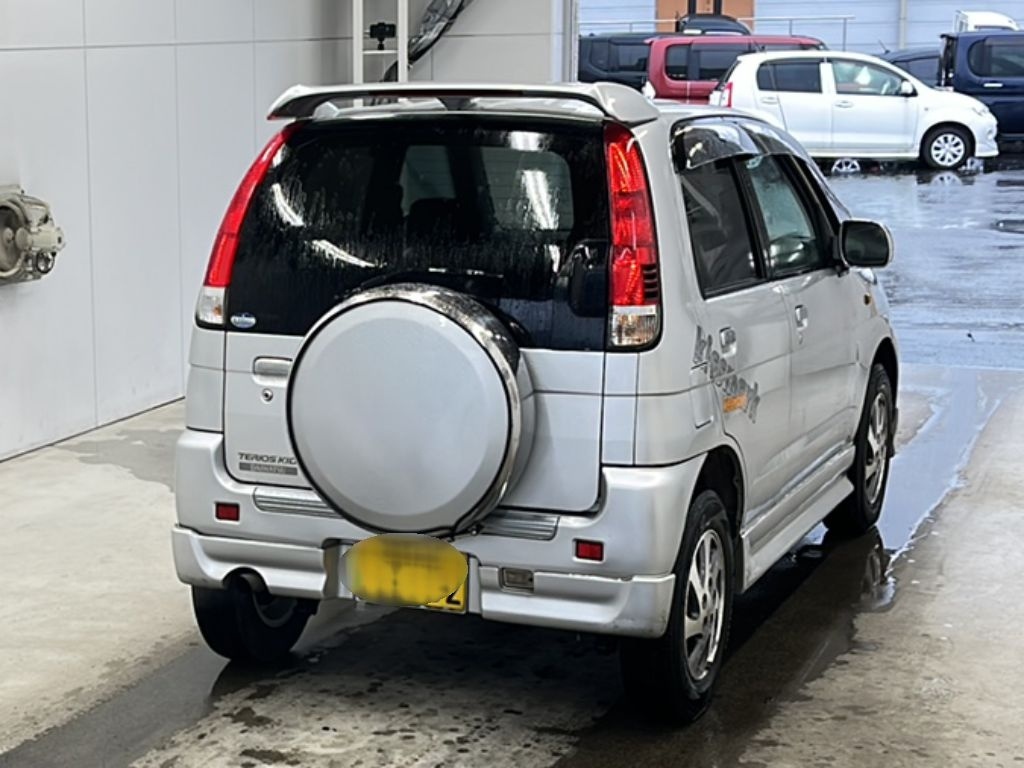 DAIHATSU TERIOS KID