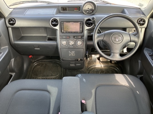 TOYOTA BB
