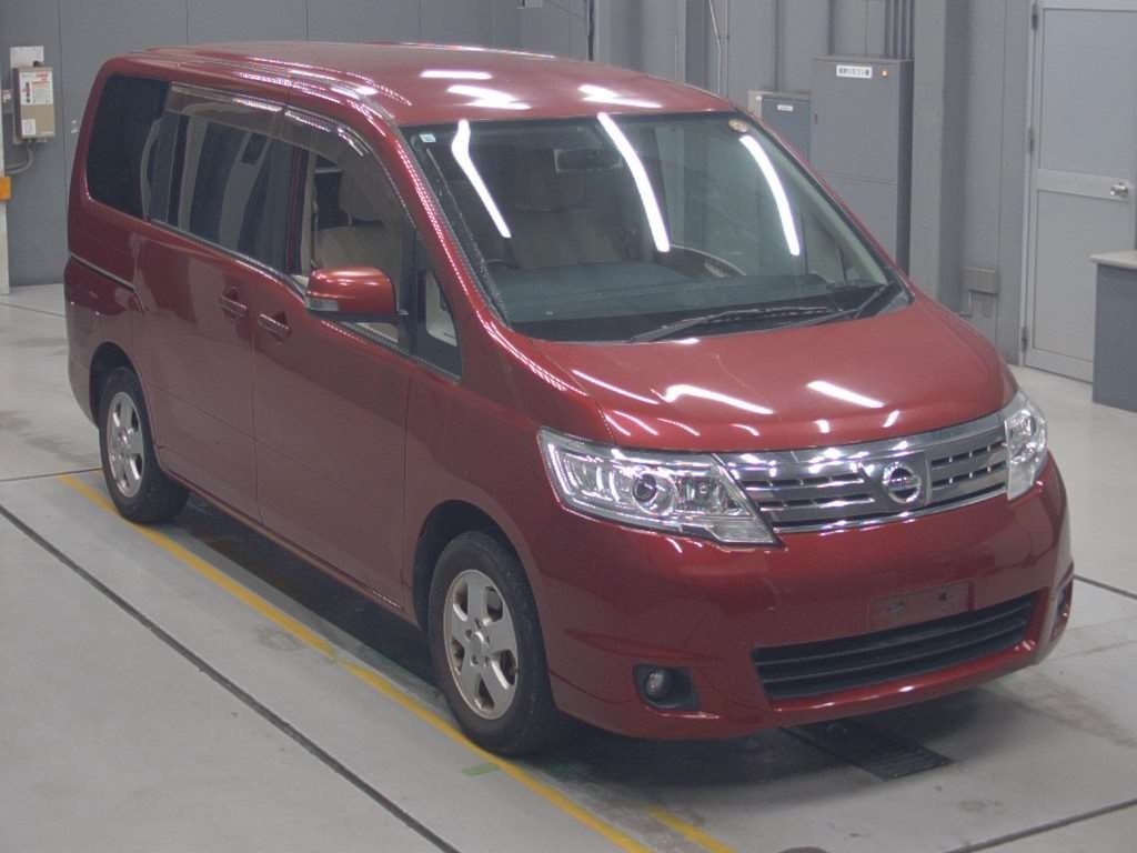 NISSAN SERENA