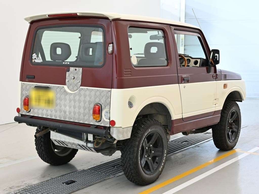 SUZUKI JIMNY