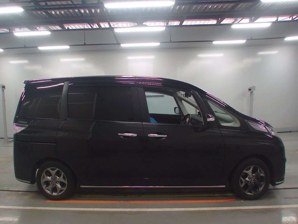 MAZDA BIANTE