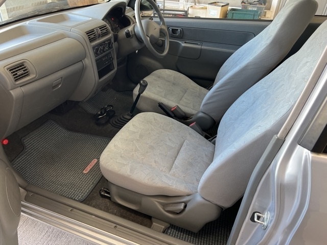 MITSUBISHI MINICA