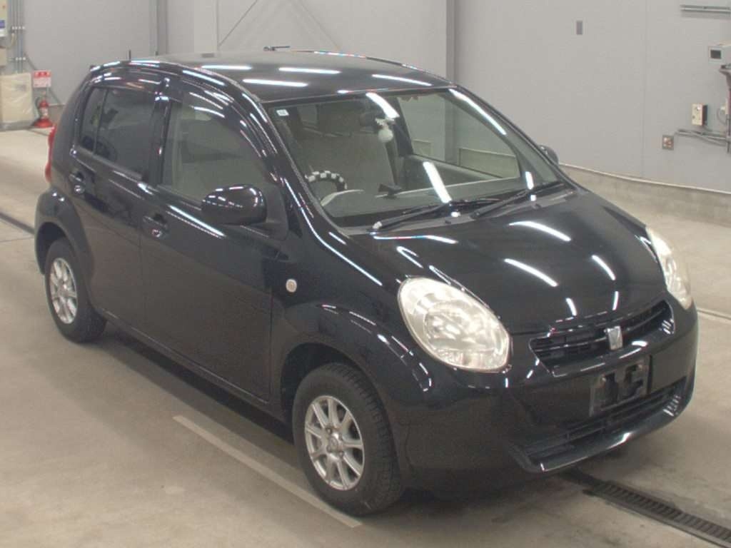 TOYOTA PASSO