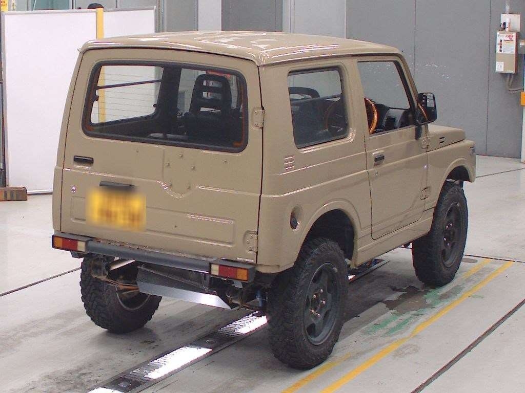 SUZUKI JIMNY