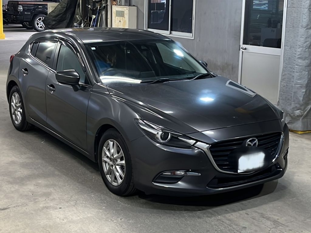 MAZDA AXELA