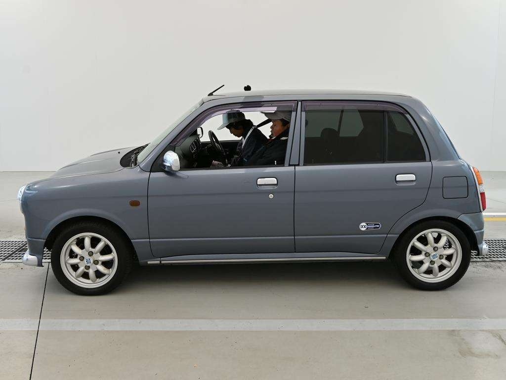 DAIHATSU MIRA GINO