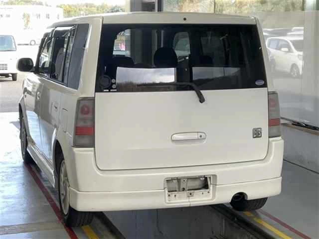 TOYOTA BB