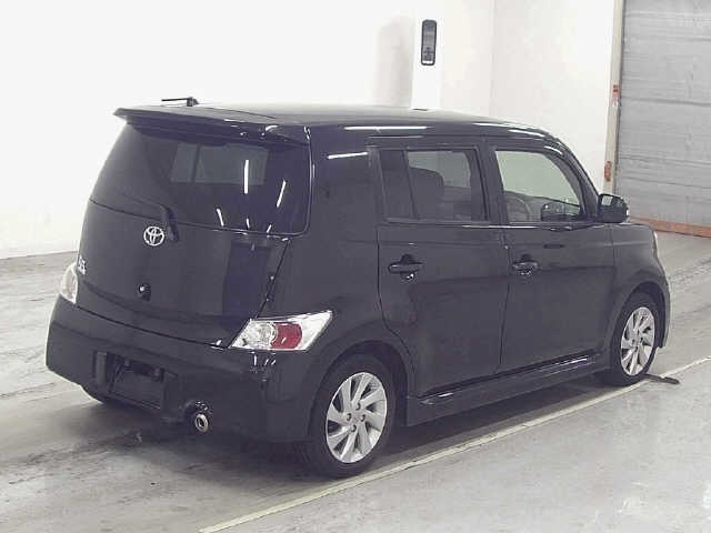 TOYOTA BB