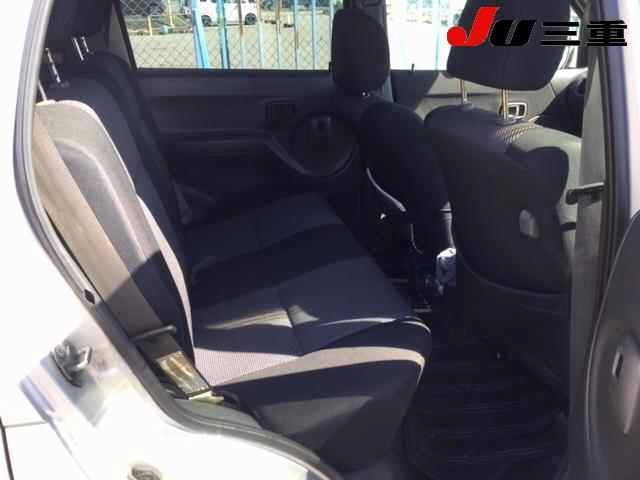 DAIHATSU TERIOS KID