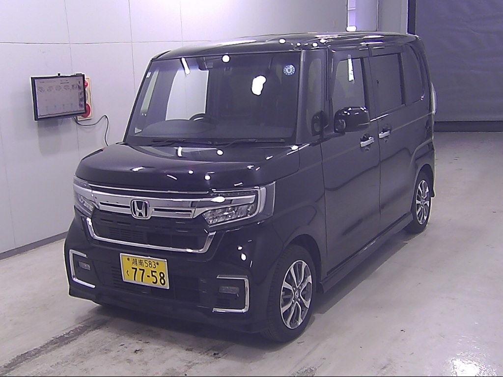 HONDA N-BOX