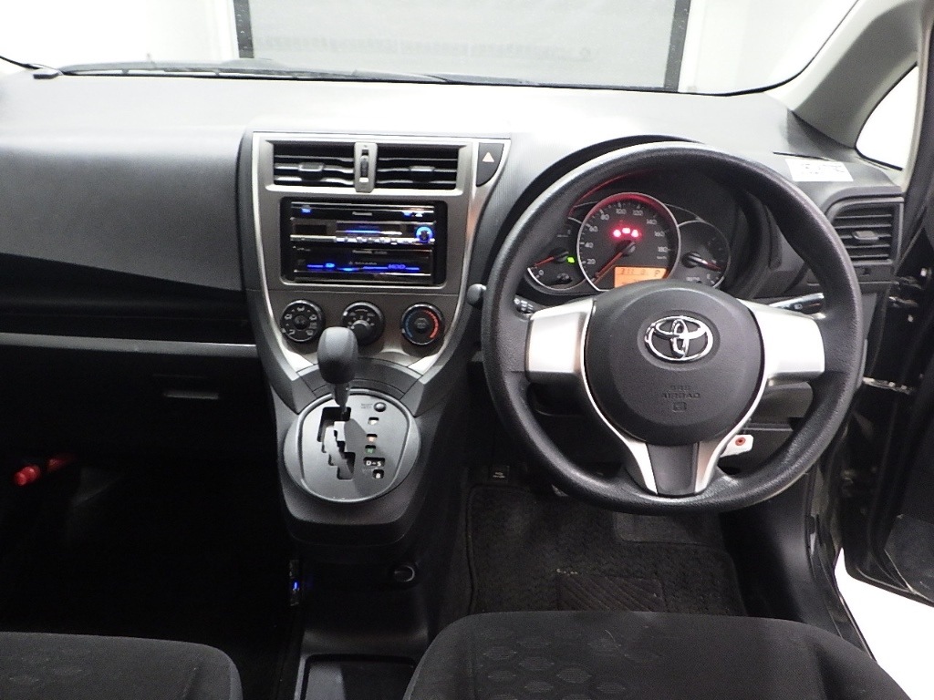 TOYOTA RACTIS