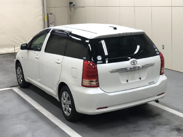 TOYOTA WISH