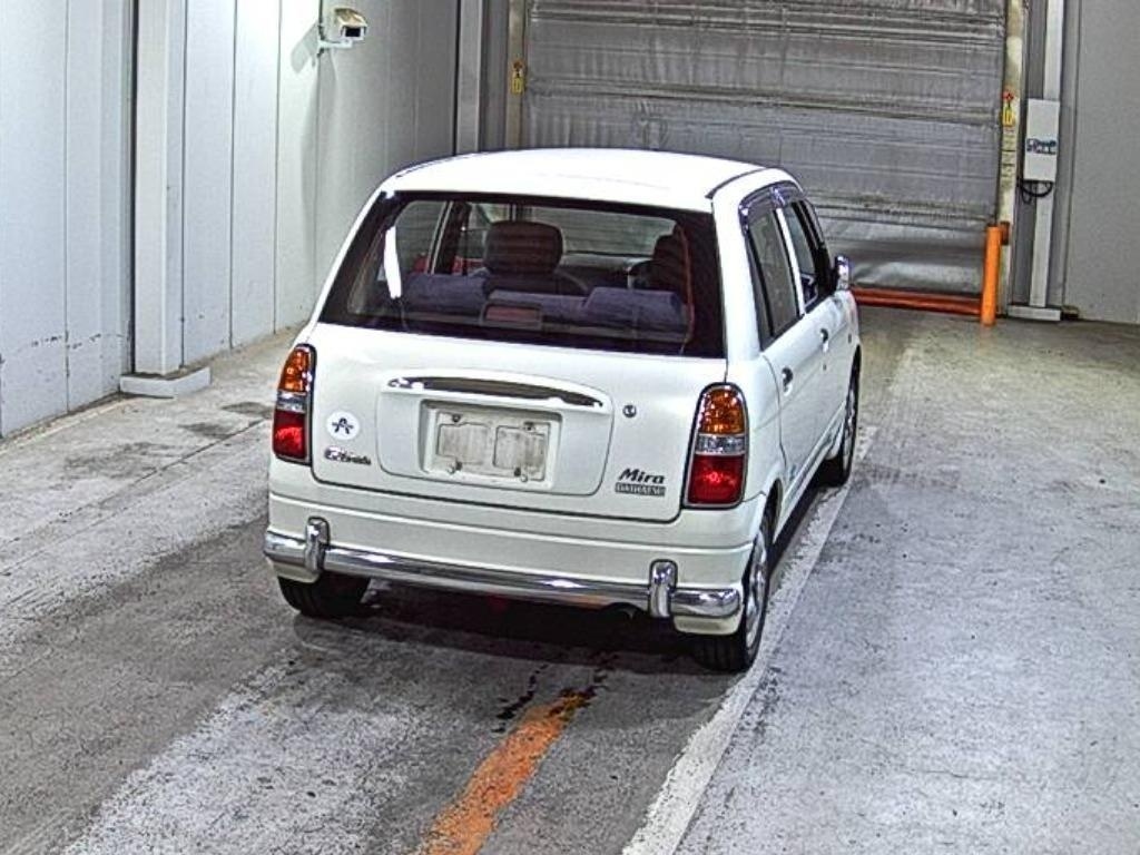 DAIHATSU MIRA GINO