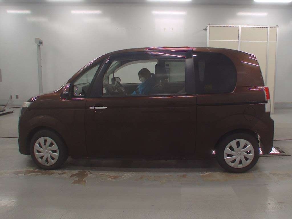 TOYOTA SPADE