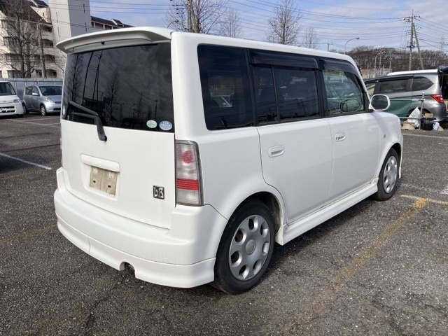 TOYOTA BB