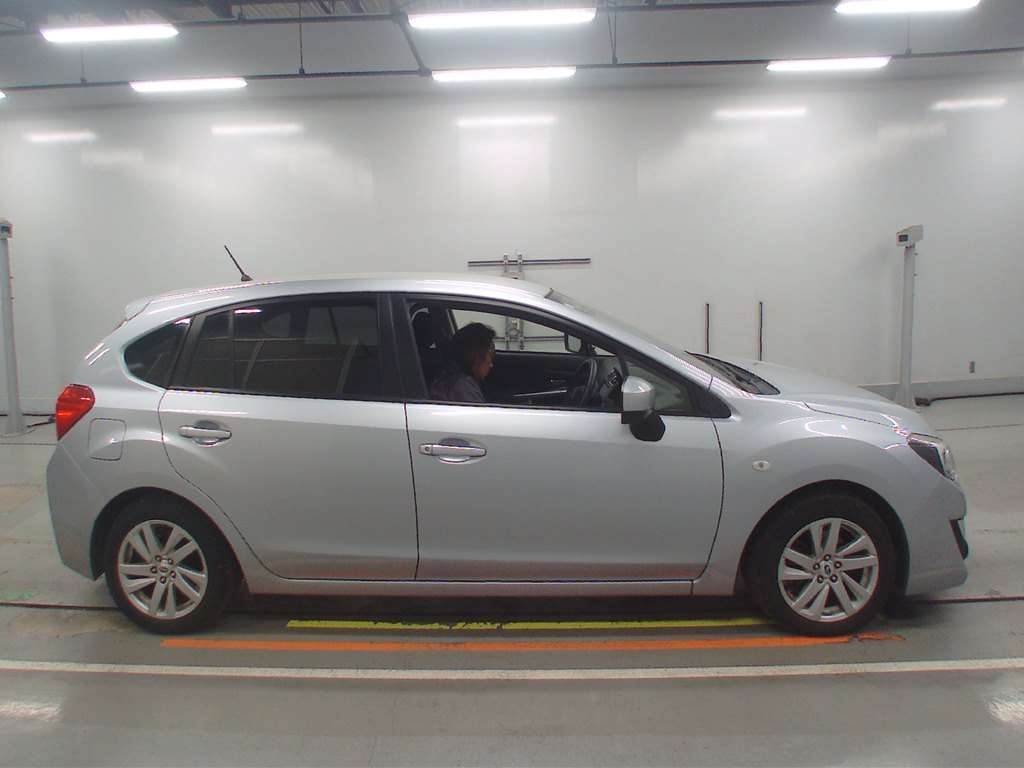 SUBARU IMPREZA