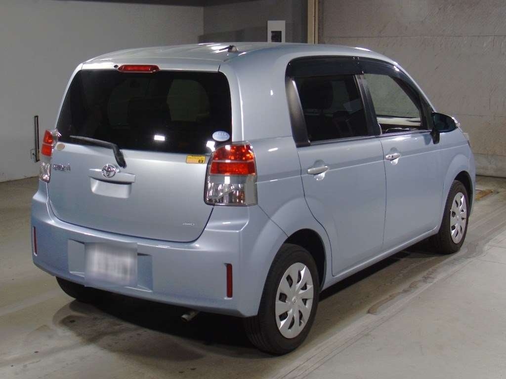 TOYOTA SPADE
