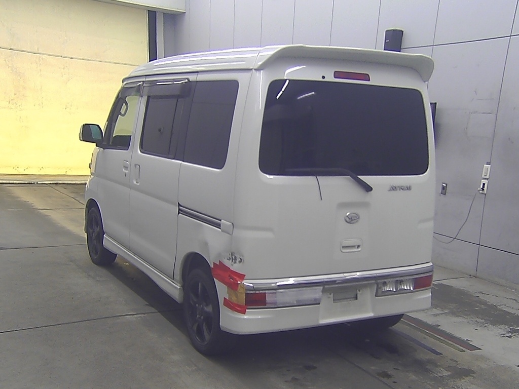 DAIHATSU ATRAI