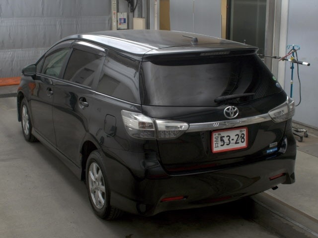 TOYOTA WISH
