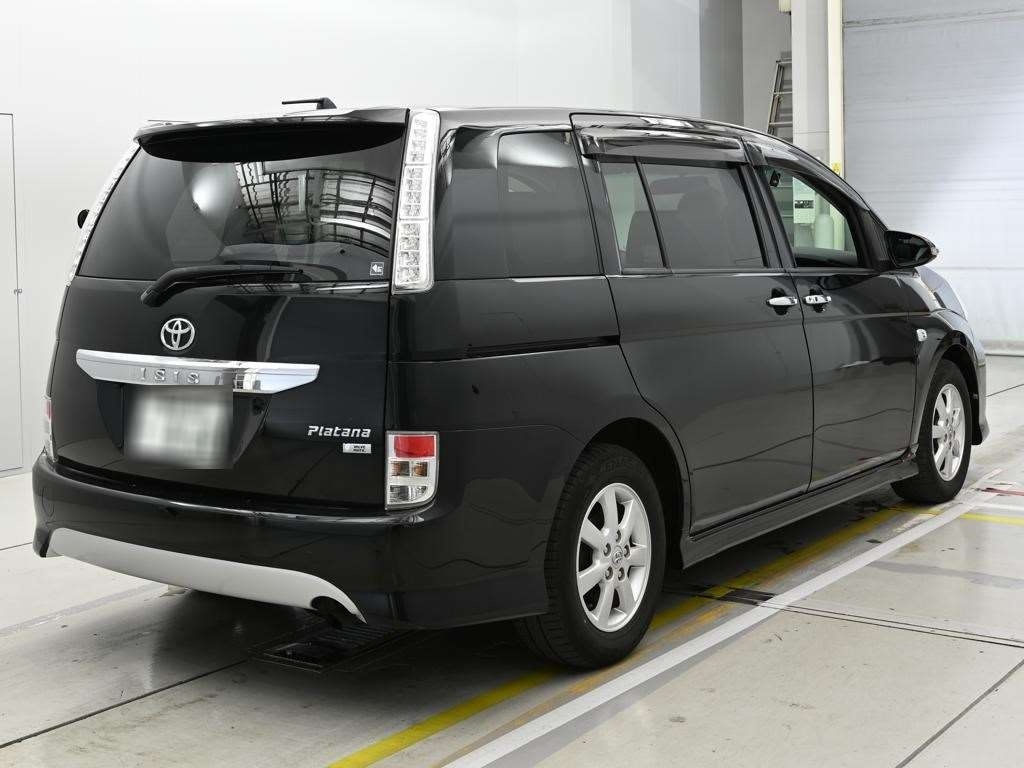 TOYOTA ISIS