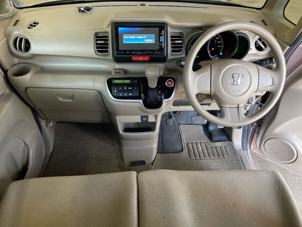HONDA N-BOX
