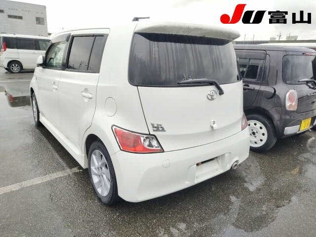 TOYOTA BB
