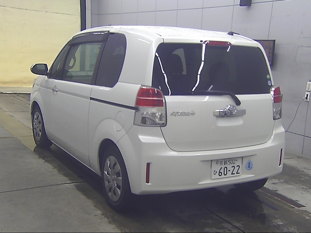 TOYOTA SPADE