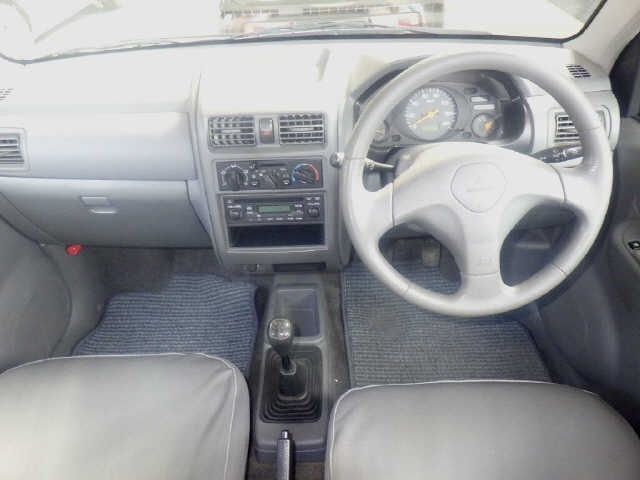 MITSUBISHI MINICA