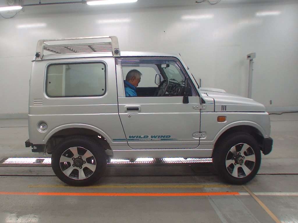SUZUKI JIMNY