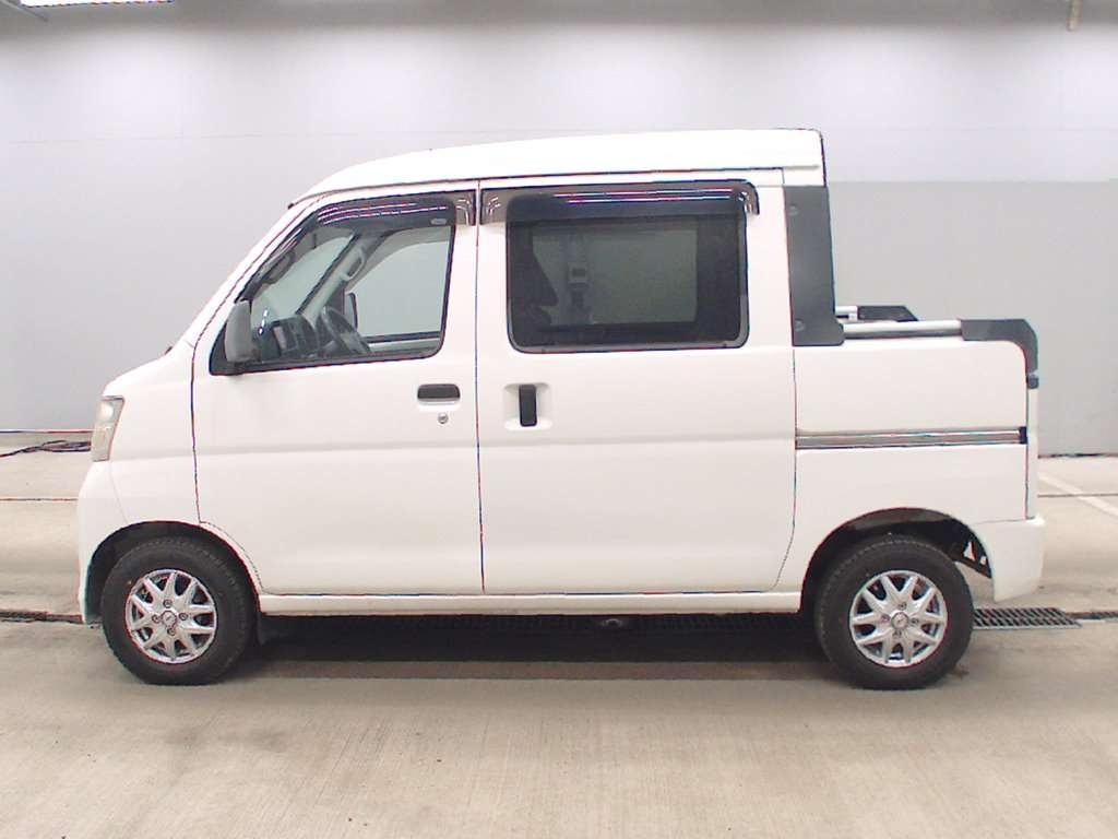 SUBARU SAMBAR