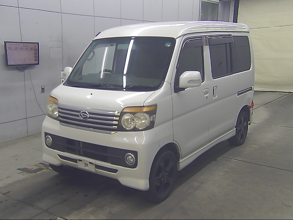 DAIHATSU ATRAI