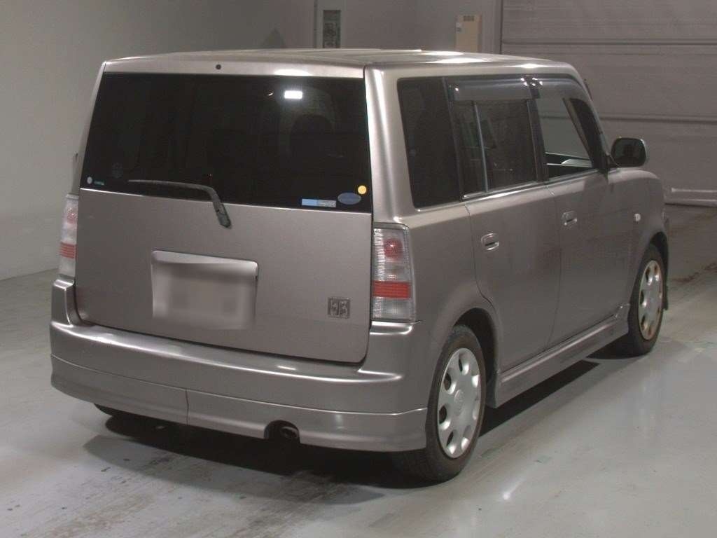 TOYOTA BB