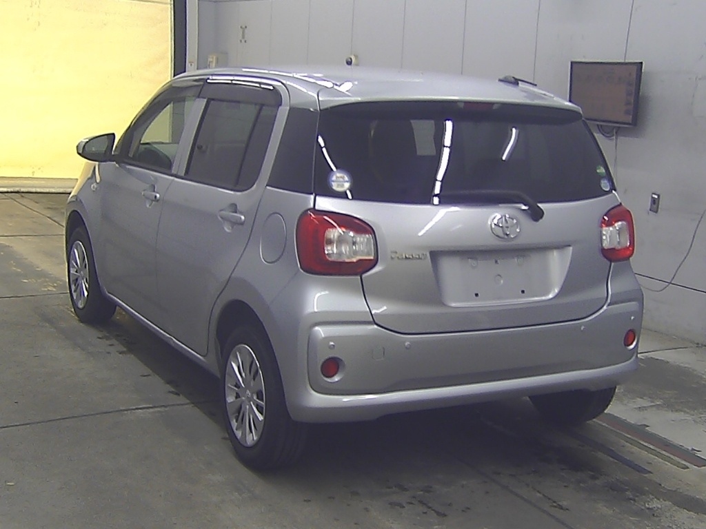 TOYOTA PASSO