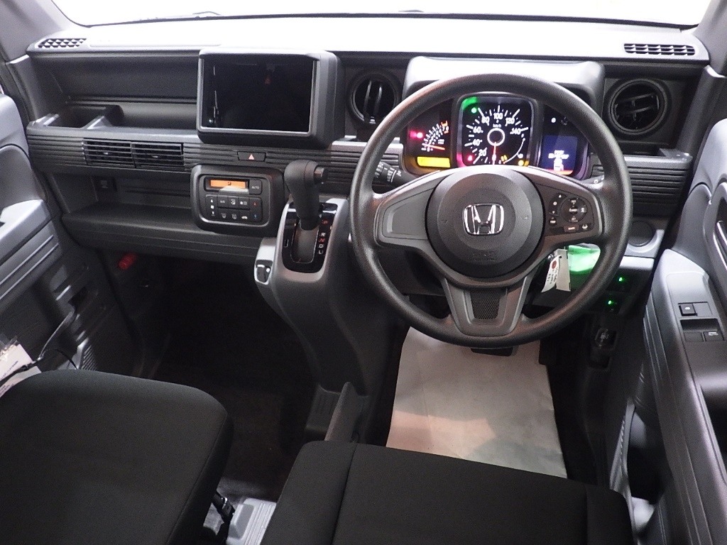 HONDA N-VAN