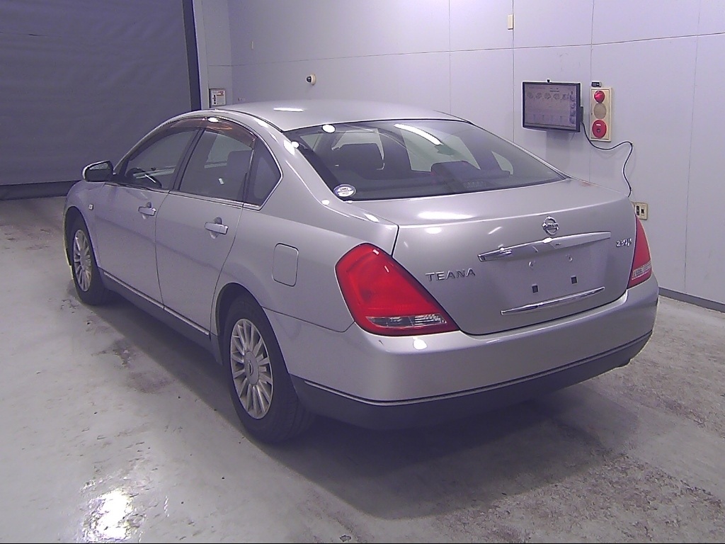 NISSAN TEANA