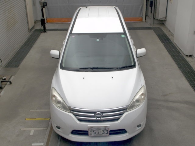 NISSAN LAFESTA