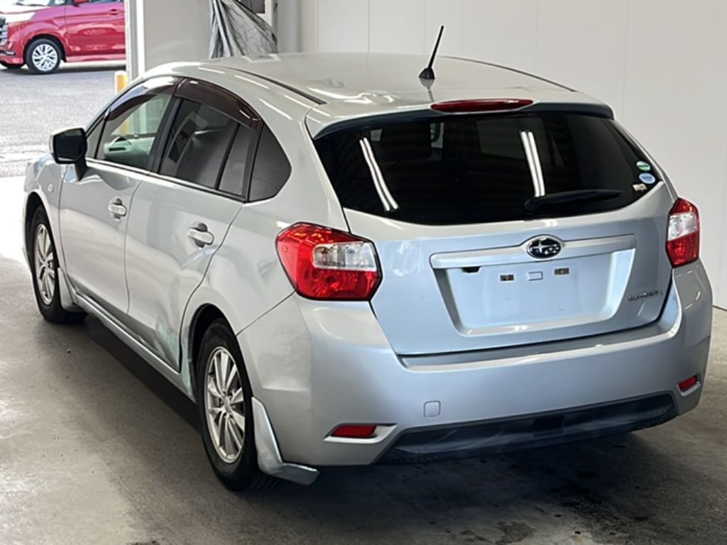 SUBARU IMPREZA