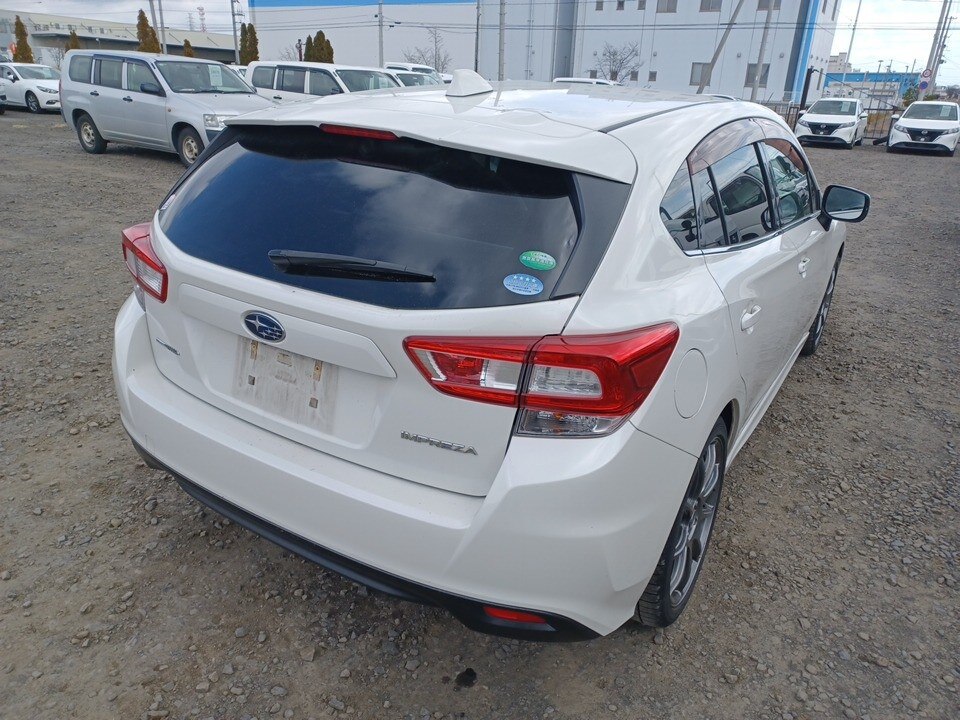 SUBARU IMPREZA
