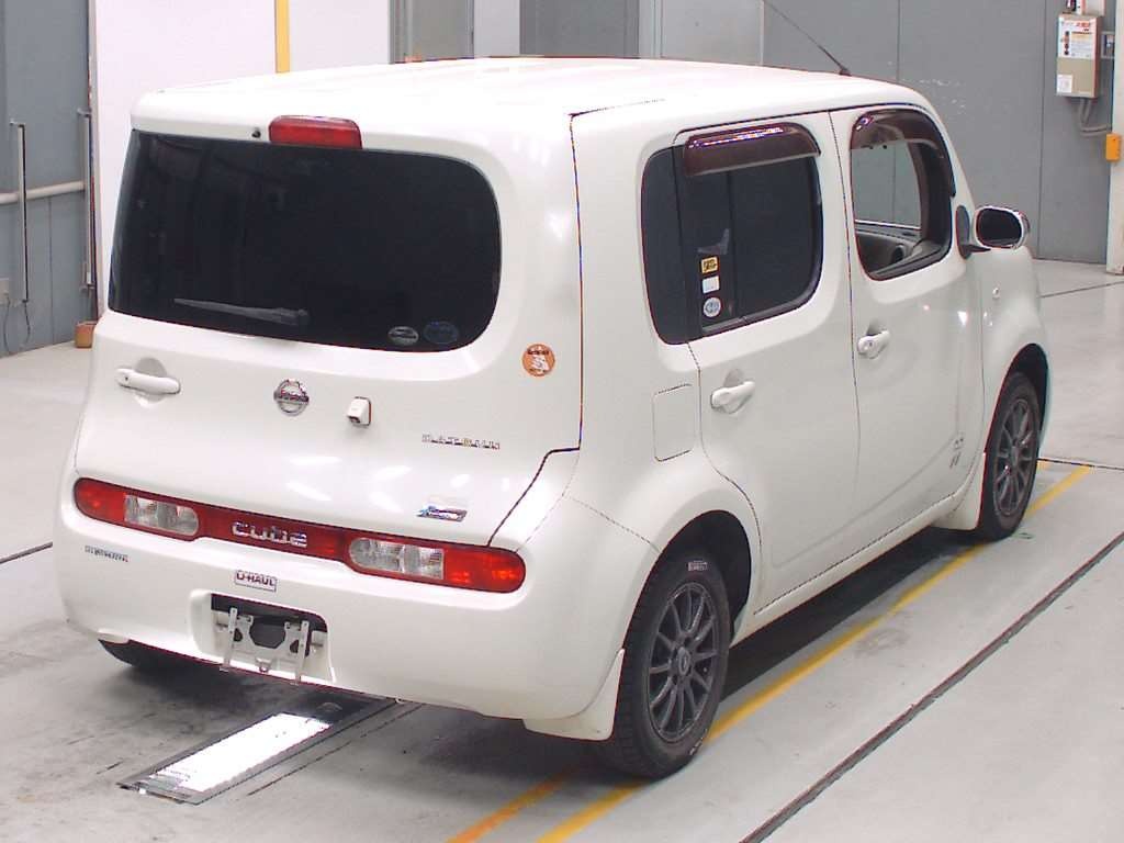 NISSAN CUBE