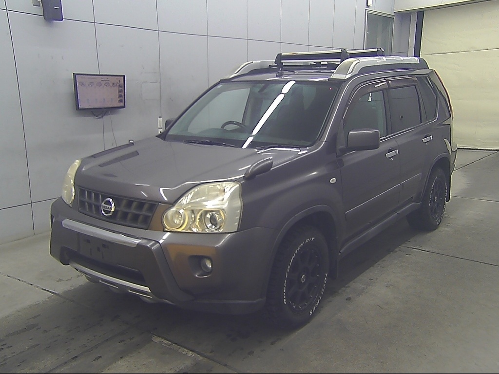 NISSAN X-TRAIL