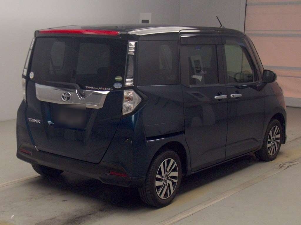 TOYOTA TANK