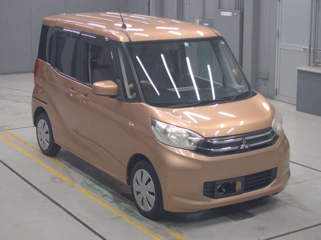 MITSUBISHI EK SPACE