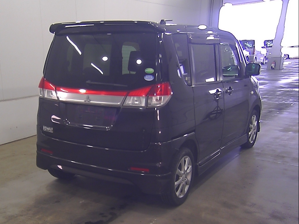 MITSUBISHI DELICA D:2