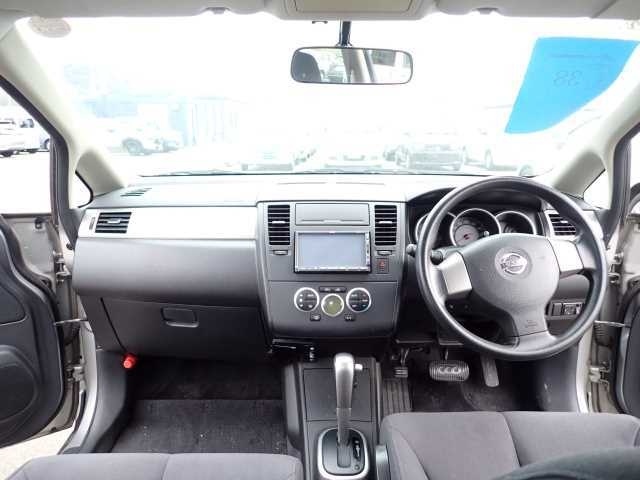 NISSAN TIIDA LATIO