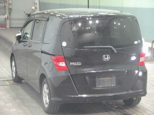 HONDA FREED