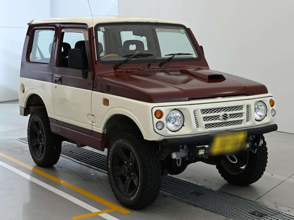 SUZUKI JIMNY